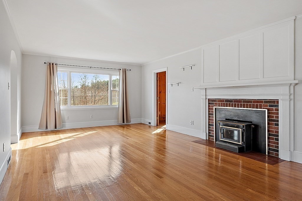 244 Old Ayer Road Groton, MA 01450 - Photo 20 of 42 Gallery Image 20