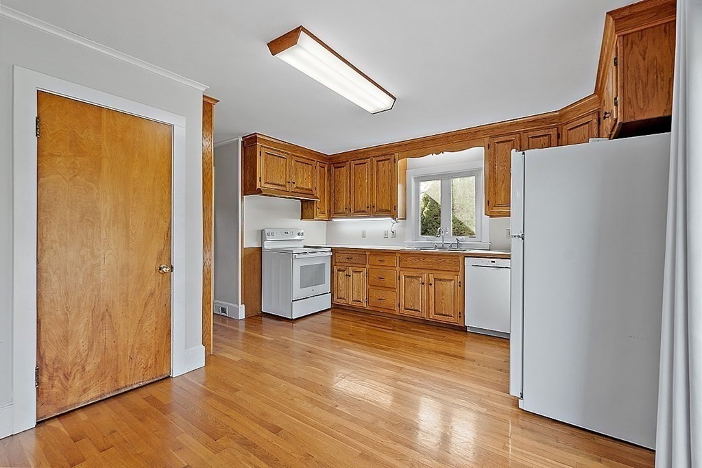 244 Old Ayer Road Groton, MA 01450 - Photo 26 of 42 Gallery Image 26