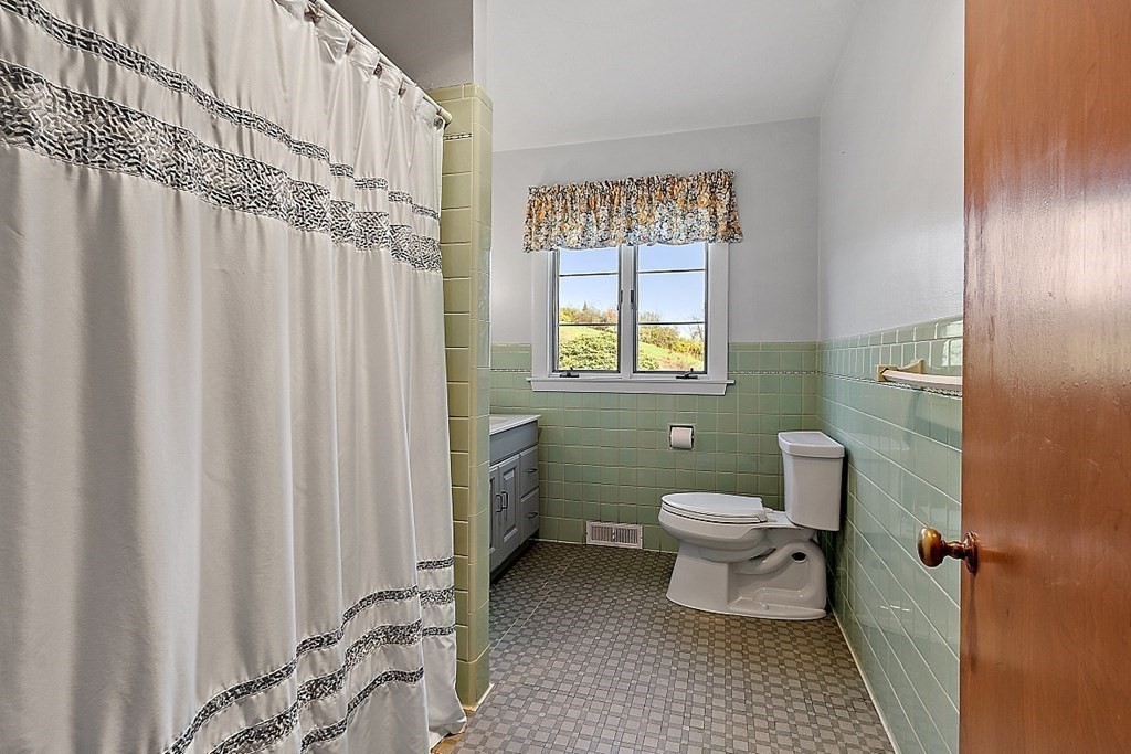 244 Old Ayer Road Groton, MA 01450 - Photo 34 of 42 Gallery Image 34