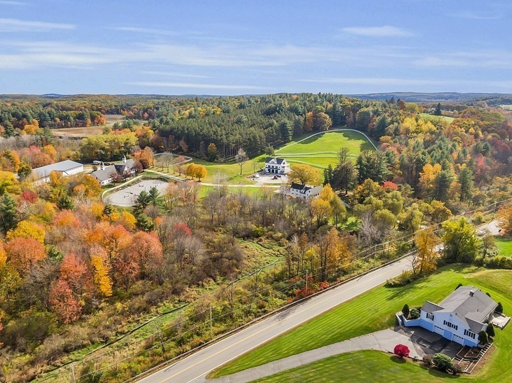 244 Old Ayer Road Groton, MA 01450 - Photo 5 of 42 Gallery Image 5