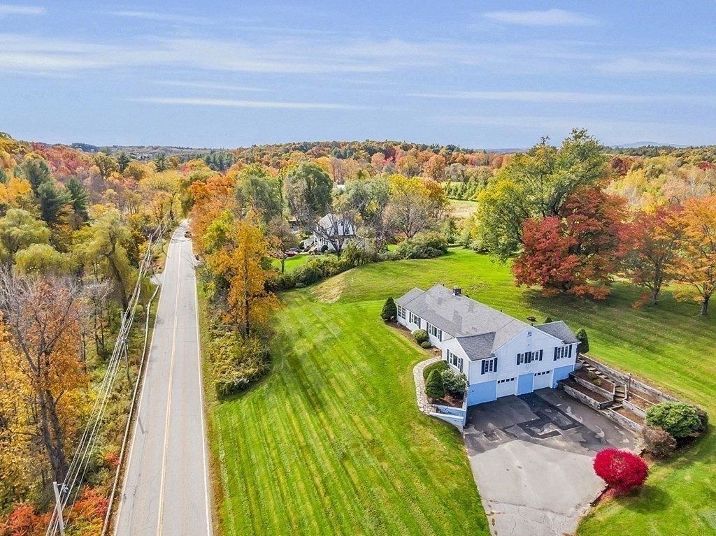 244 Old Ayer Road Groton, MA 01450 - Photo 6 of 42 Gallery Image 6