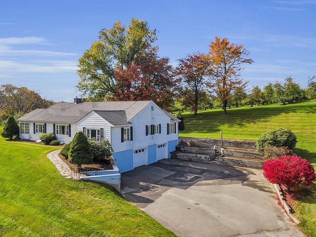 244 Old Ayer Road Groton, MA 01450 - Photo 7 of 42 Gallery Image 7