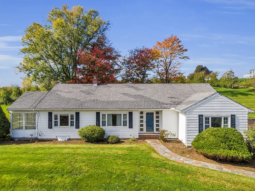 244 Old Ayer Road Groton, MA 01450 - Photo 8 of 42 Gallery Image 8