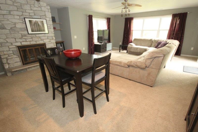 6208 Popp Road Fort Wayne, IN 46845 - Photo 2 of 21