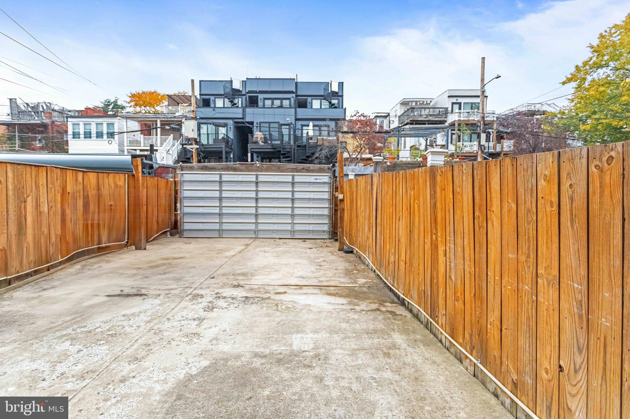 1221 Kenyon Street Northwest, Unit 2 Washington, DC 20010 - Photo 22 of 26 a view of outdoor space with city view
