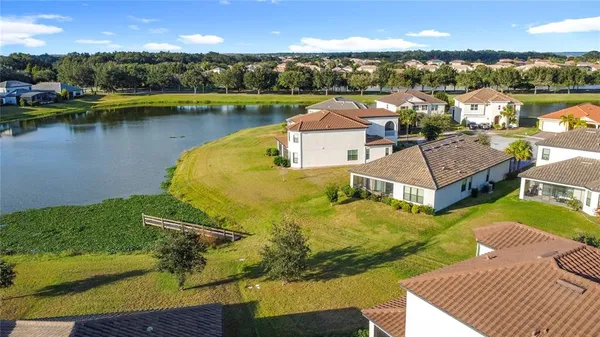 $542,700 | 3950 Carrick Bend Drive, Kissimmee, FL 34746