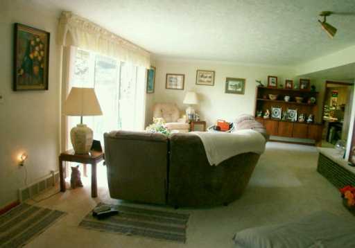 13059 Ridge Road North Huntingdon, PA 15642 - Photo 4 of 8 Gallery Image 4