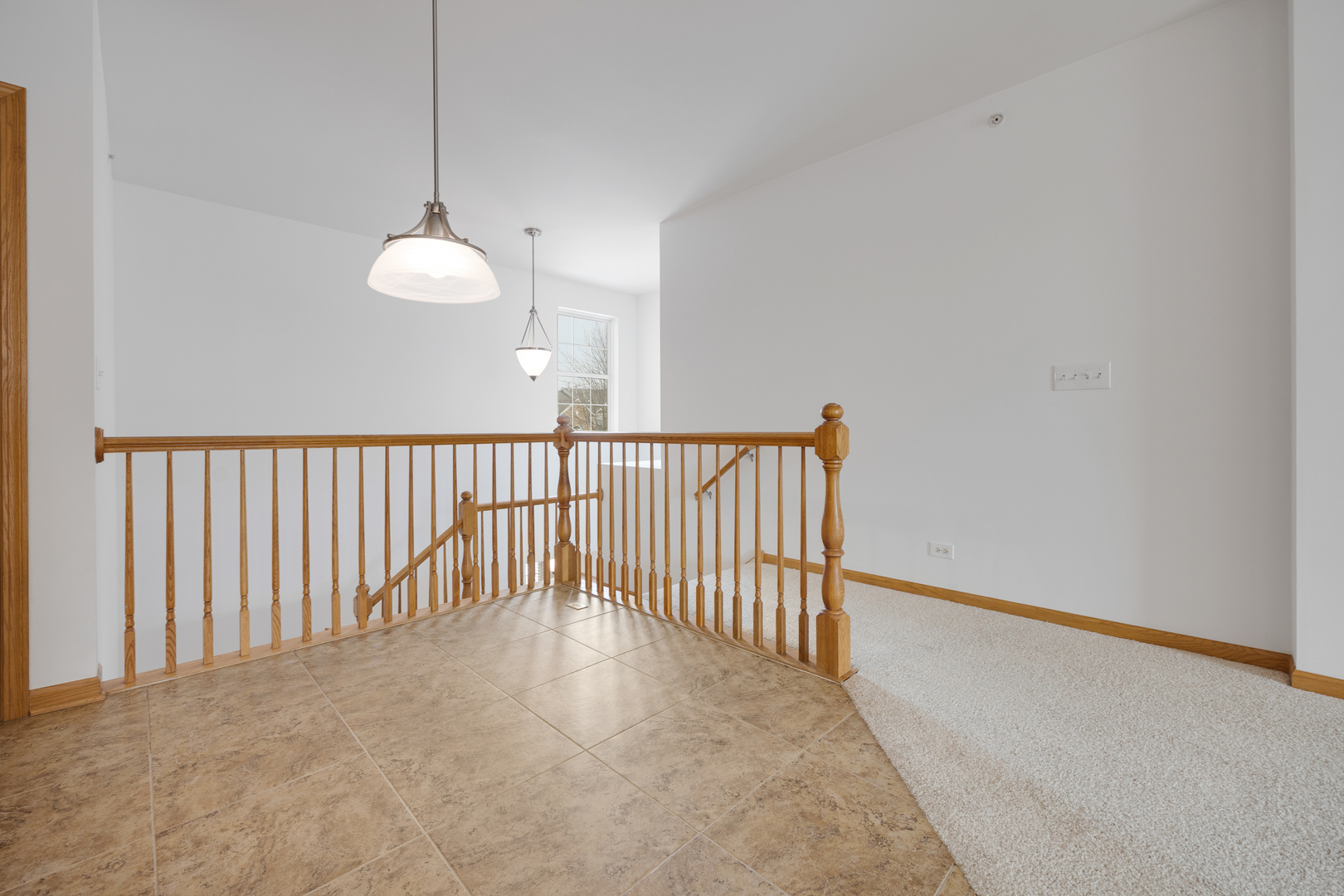 1385 Scarboro Road, Unit 204 Schaumburg, IL 60193 - Photo 10 of 18 a view of a balcony