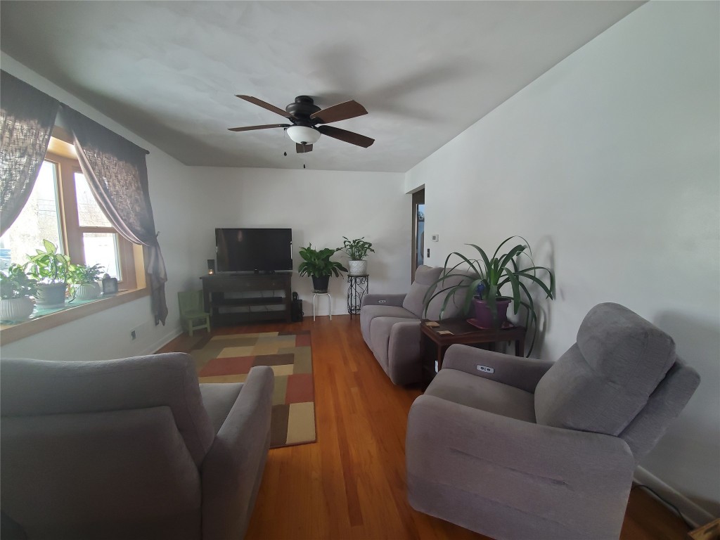 38 Ritchie Road Binghamton, NY 13901 - Photo 6 of 19 Gallery Image 6