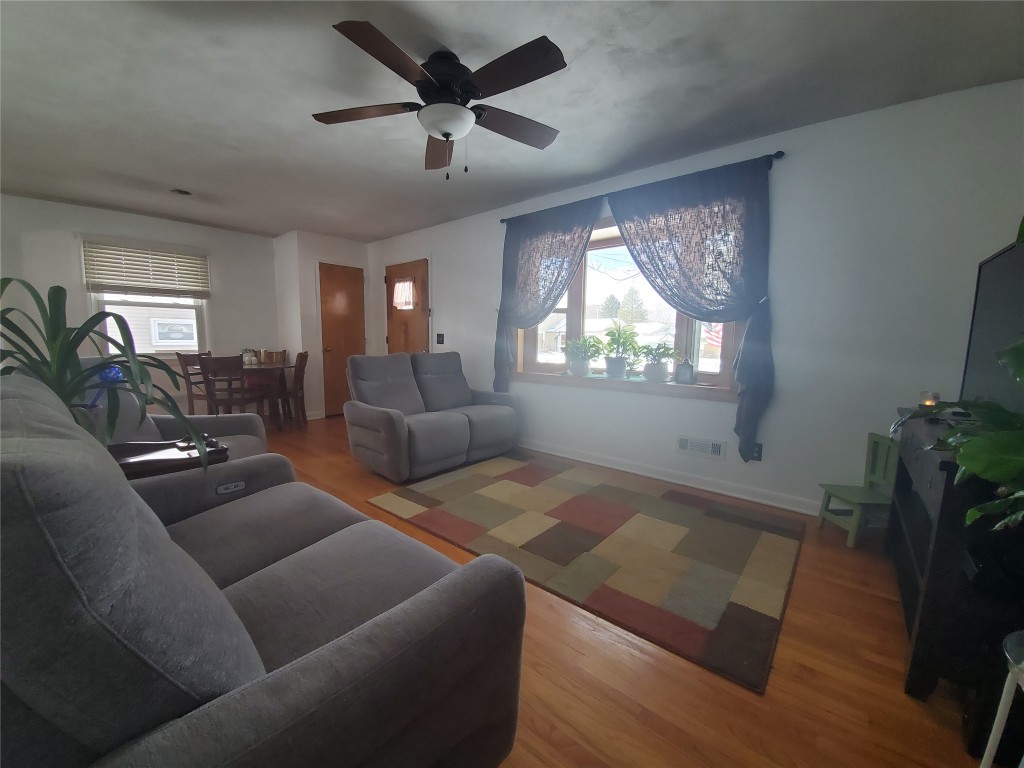 38 Ritchie Road Binghamton, NY 13901 - Photo 7 of 19 Gallery Image 7