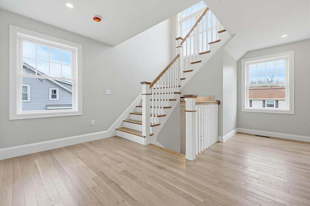 22 Beaumont Road Worcester, MA 01604 - Photo 16 of 42