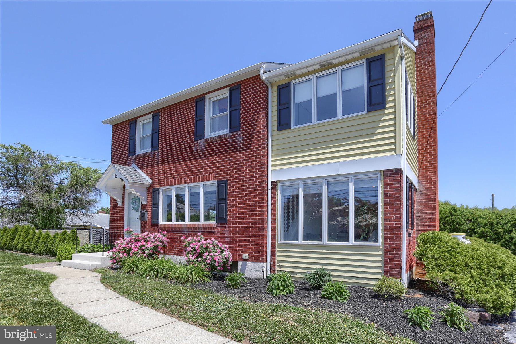 115 Quarry Road Hummelstown, PA 17036 - Photo 3 of 33 Gallery Image 3