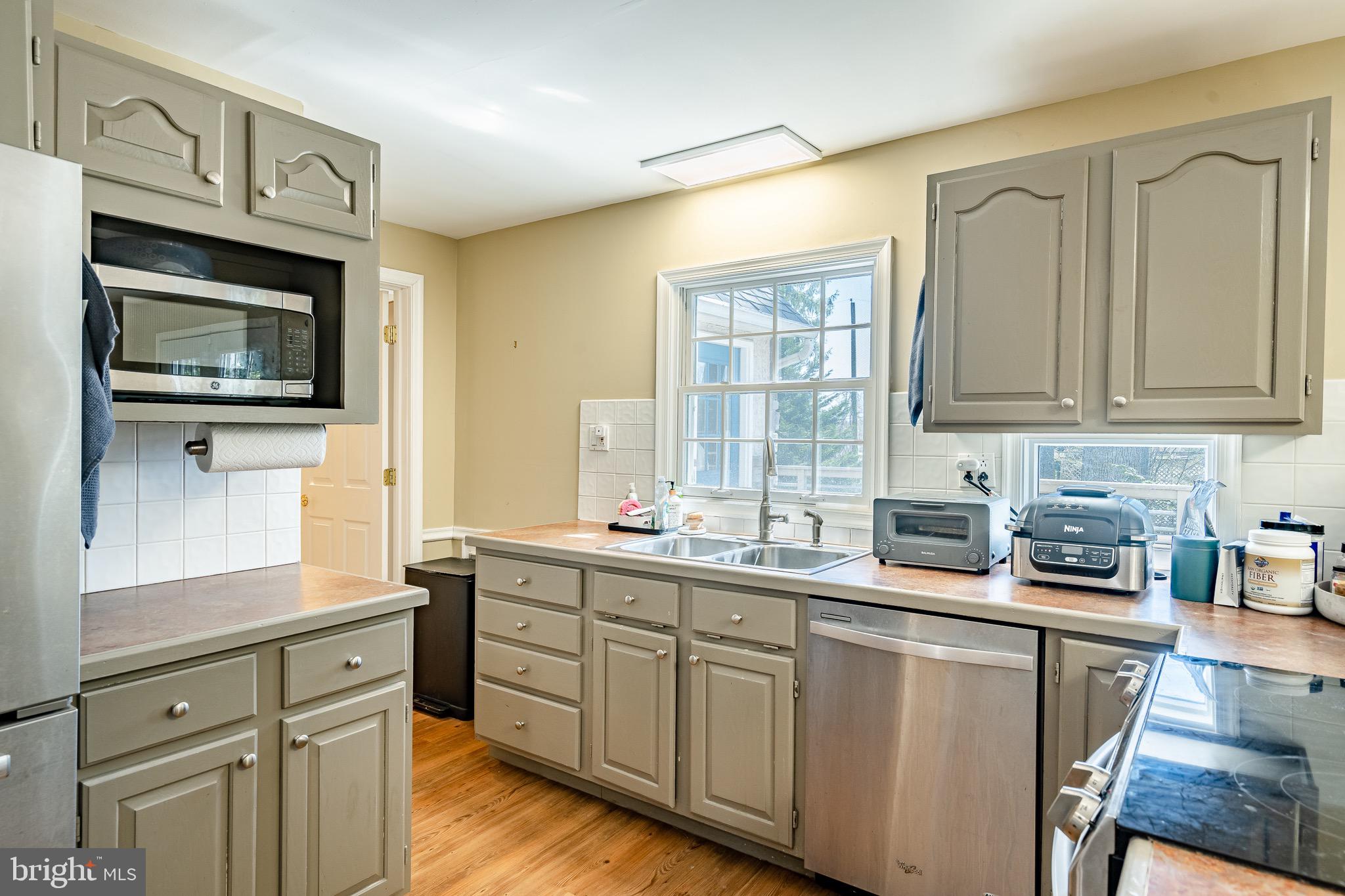 108 Devonwood Lane Devon, PA 19333 - Photo 14 of 55