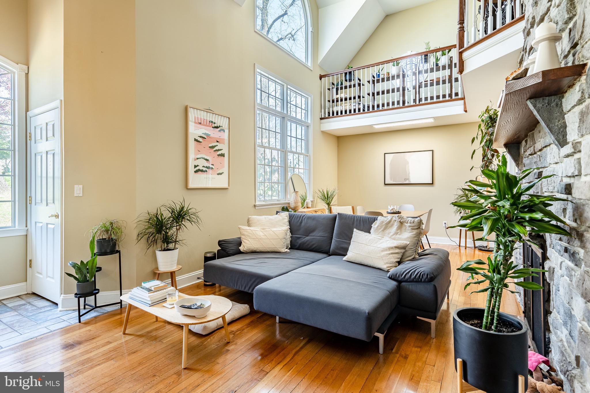 108 Devonwood Lane Devon, PA 19333 - Photo 8 of 55