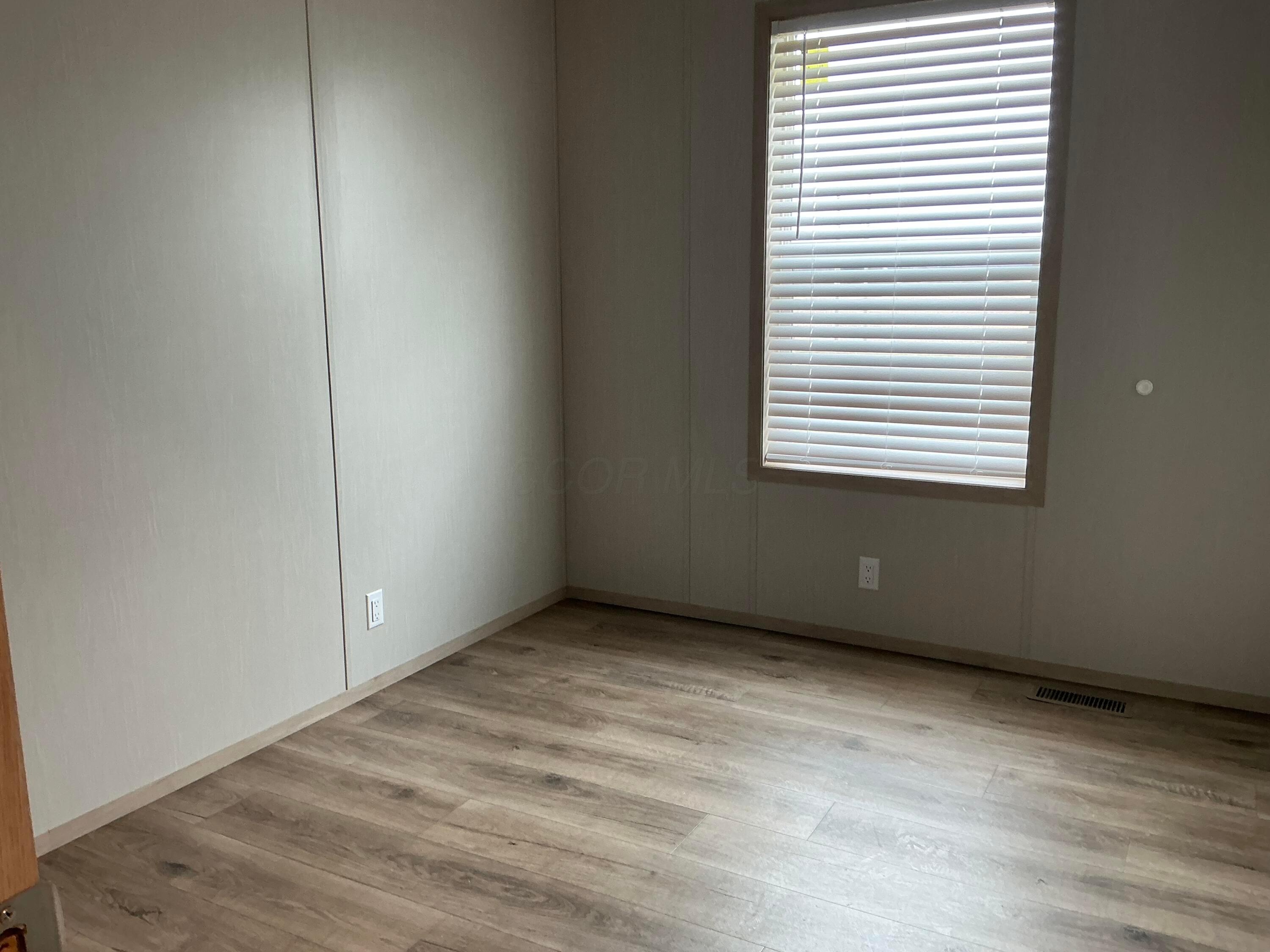 1330 Hanover Road, Unit 74 Delaware, OH 43015 - Photo 11 of 18 IMG_1368