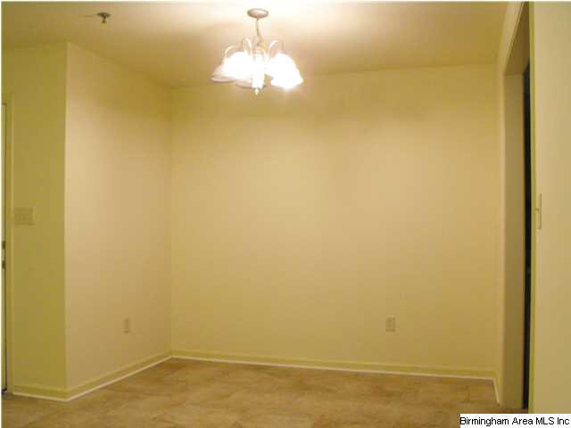 185 Allen Drive, Unit 104 Alabaster, AL 35007 - Photo 4 of 13