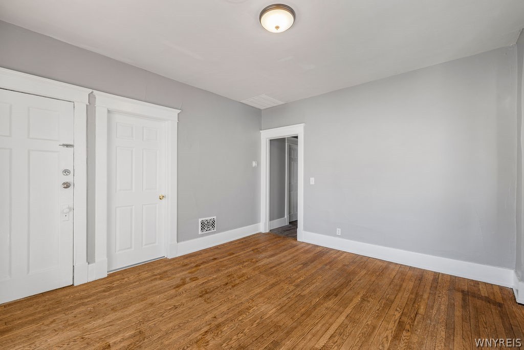 148 Potomac Avenue Buffalo, NY 14213 - Photo 9 of 47