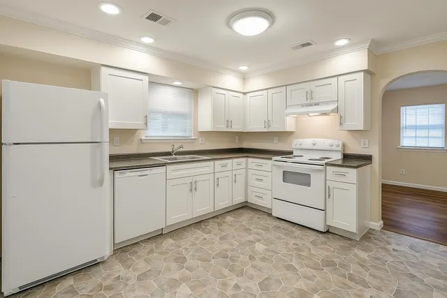 $250,000 | 508 Lupton Drive, Chattanooga, TN 37415