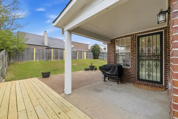 $315,000 | 9058 Gracie Lane, Memphis, TN 38016