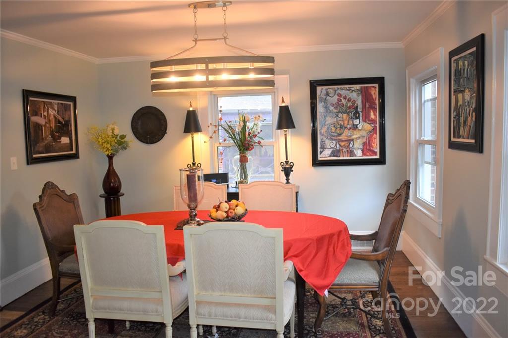 1301 Jackson Road Gastonia, NC 28052 - Photo 13 of 44 a dining room with furniture and window