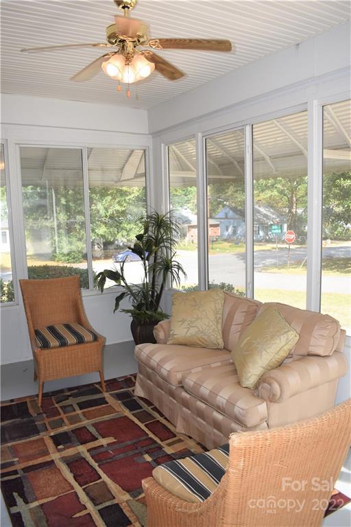 1301 Jackson Road Gastonia, NC 28052 - Photo 22 of 44 a living room with furniture and a large window