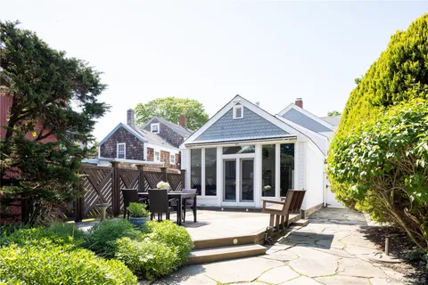 $2,400,000 | 168 Sterling Street, Greenport, NY 11944