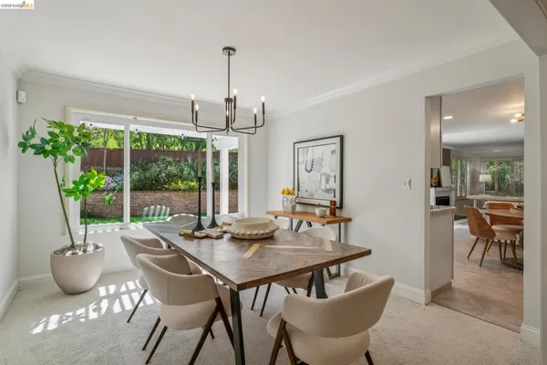 $1,748,000 | 1977 Woodbury Court, Walnut Creek, CA 94596