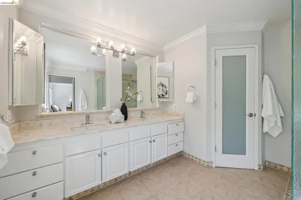 $1,748,000 | 1977 Woodbury Court, Walnut Creek, CA 94596