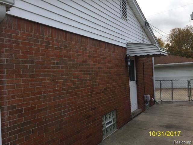 30917 Calahan Road Roseville, MI 48066 - Photo 71 of 72 unflagged_077.jpg