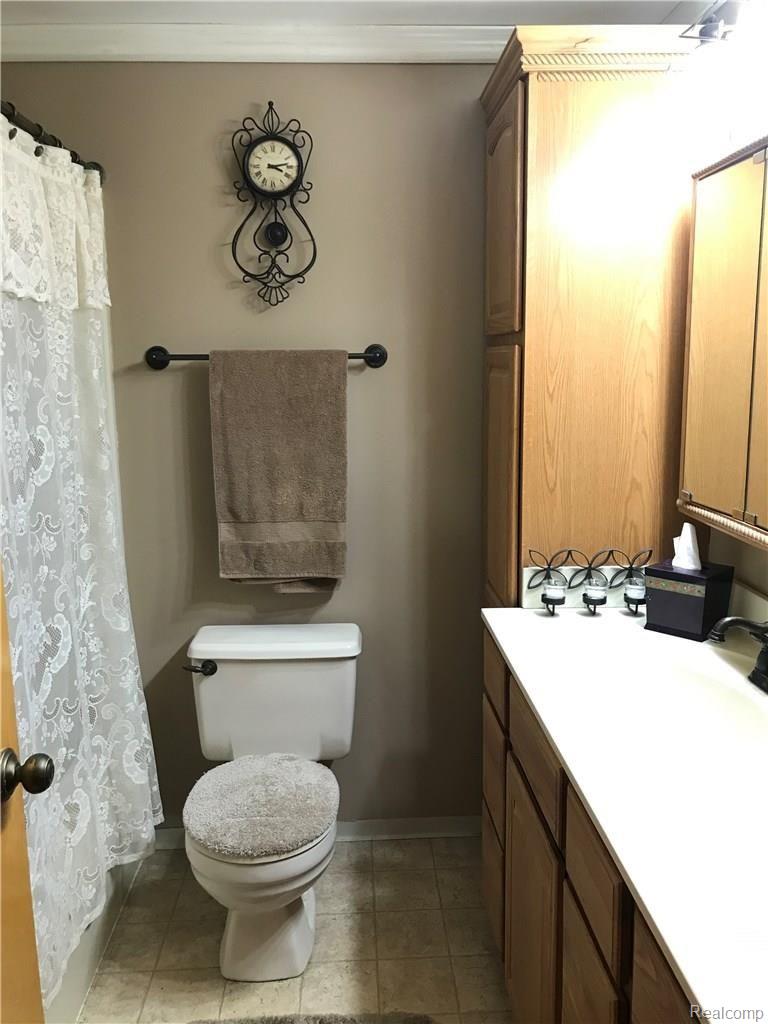 6043 Jefferson Road North Branch, MI 48461 - Photo 12 of 14 IMG_0258(1).JPG