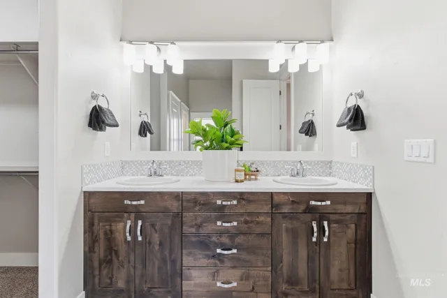 $559,000 | 3179 North Cherry Laurel Way, Star, ID 83669