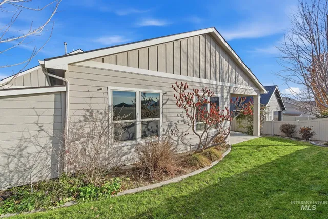 $559,000 | 3179 North Cherry Laurel Way, Star, ID 83669