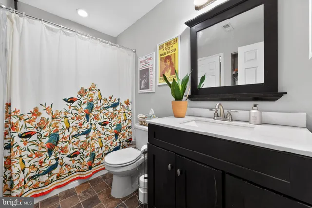 $235,000 | 108 Steeplechase Court, Woodbury, NJ 08096