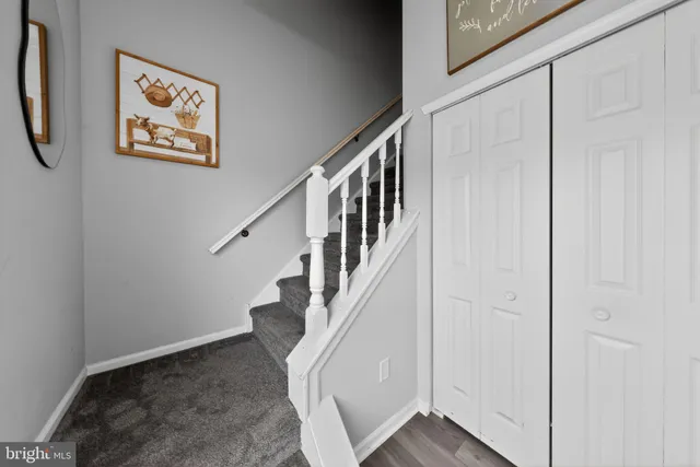 $235,000 | 108 Steeplechase Court, Woodbury, NJ 08096