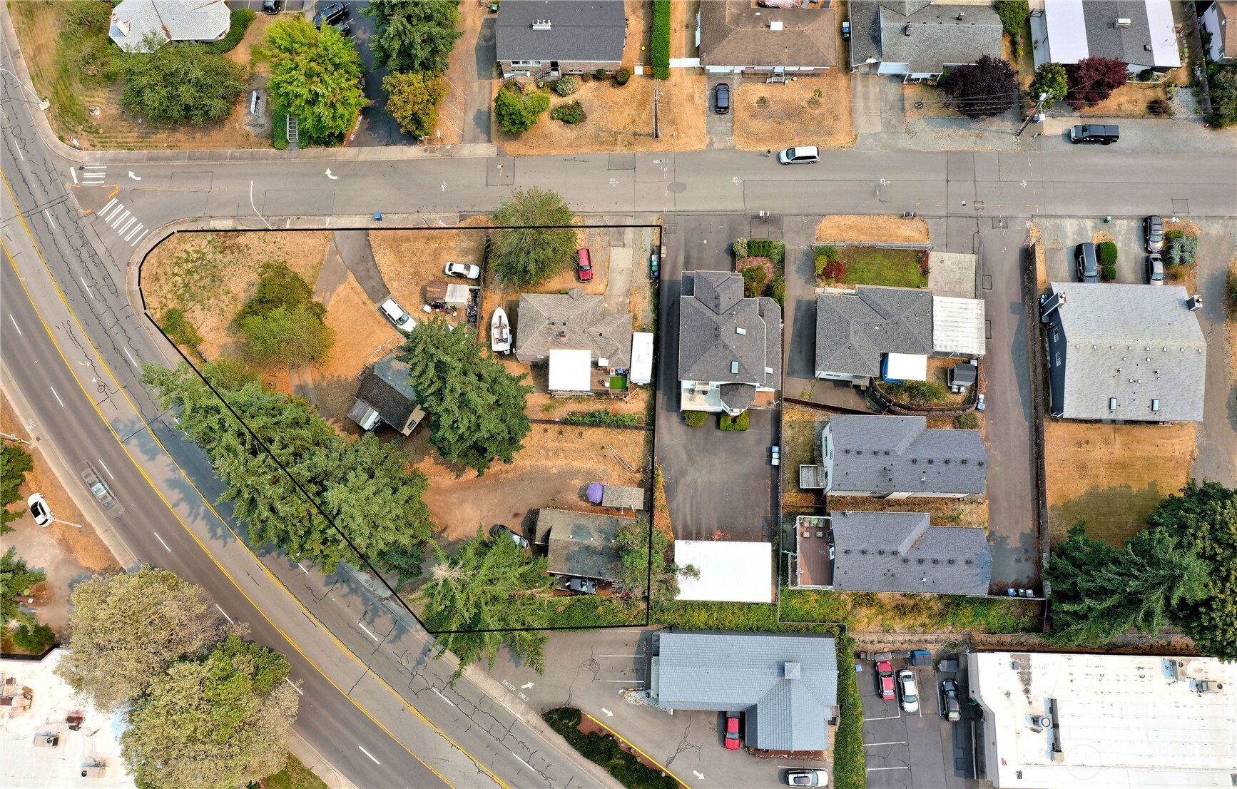 1409 Monroe Avenue Northeast Renton, WA 98056 - Photo 13 of 17 an aerial view of residential houses and outdoor space