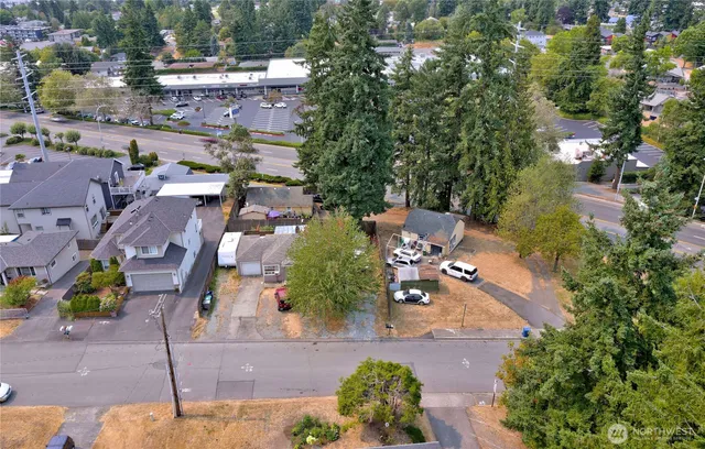 $1,380,000 | 1409 Monroe Avenue Northeast, Renton, WA 98056
