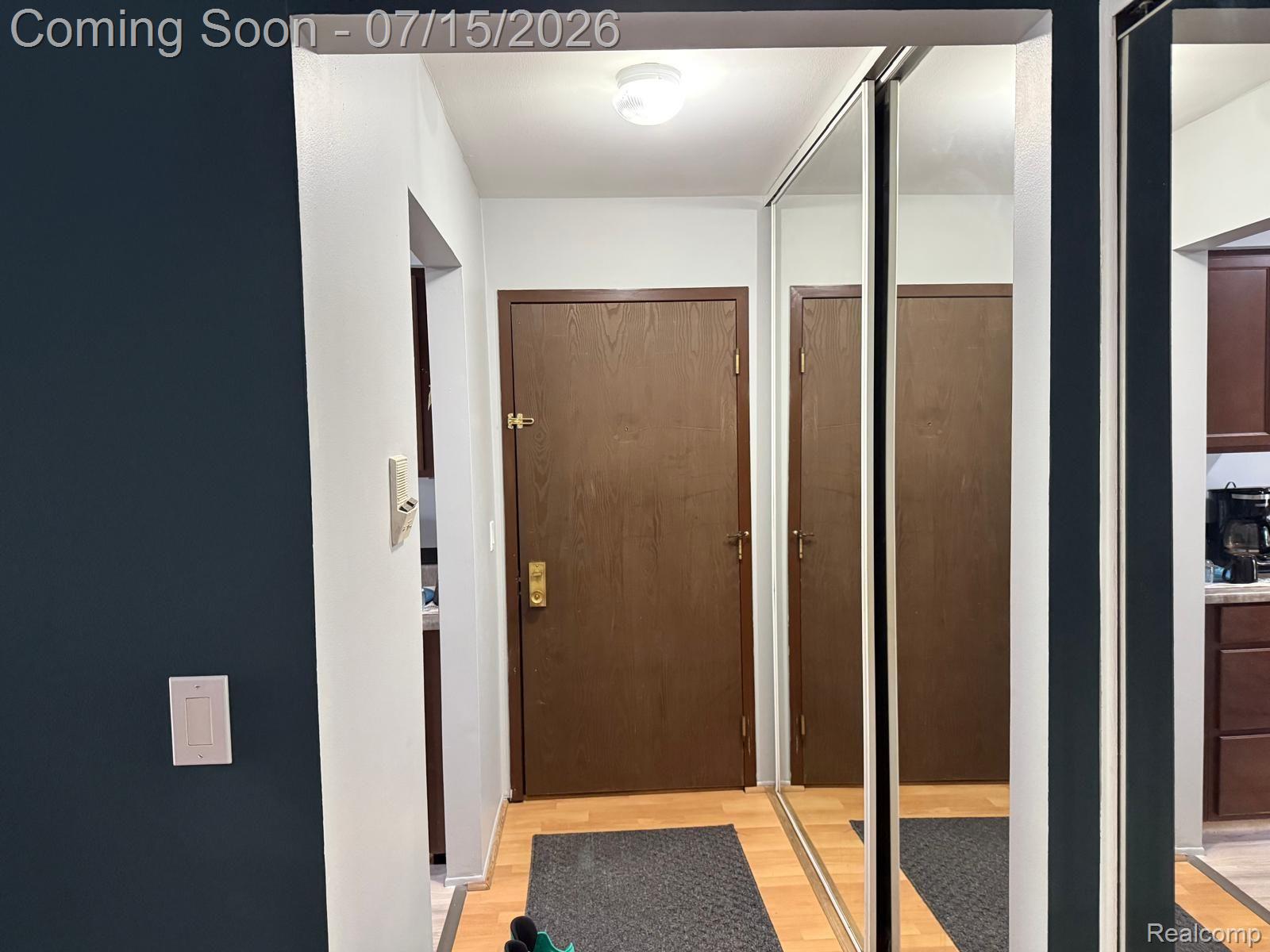 30052 West 12 Mile Road, Unit 71 Farmington, MI 48334 - Photo 3 of 19