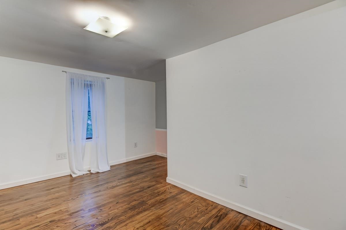 212 South Main Street Athens, IL 62613 - Photo 17 of 28 Gallery Image 17