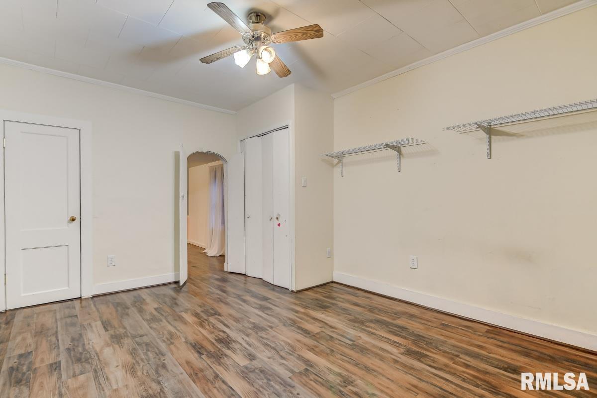 212 South Main Street Athens, IL 62613 - Photo 18 of 28 Gallery Image 18