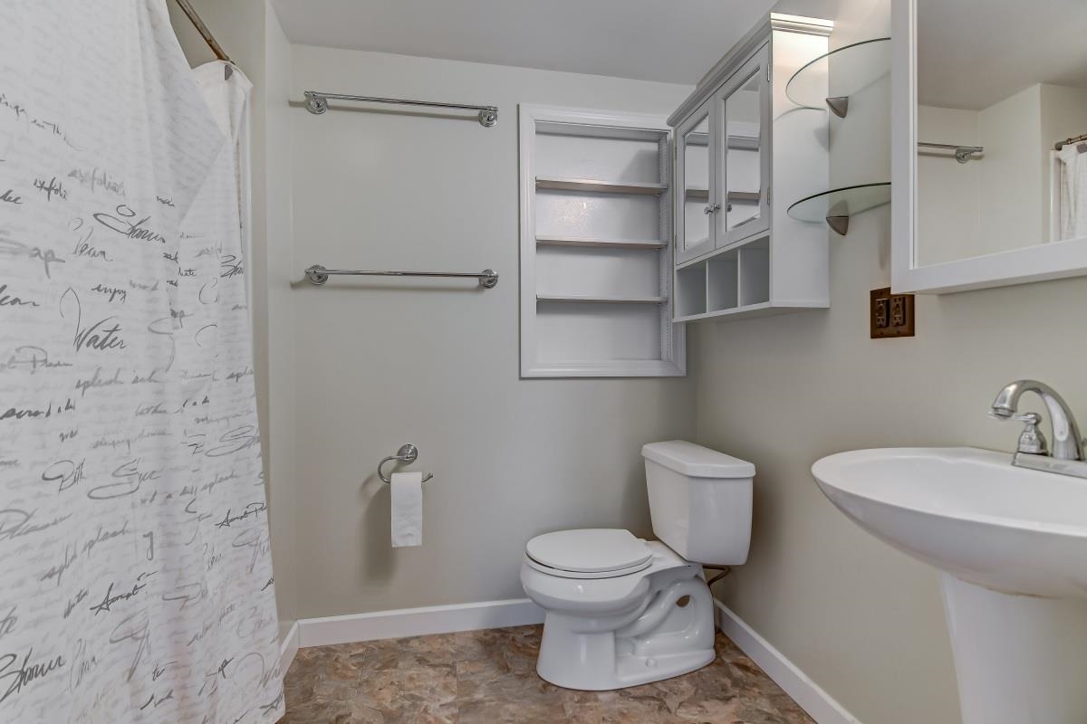 212 South Main Street Athens, IL 62613 - Photo 21 of 28 Gallery Image 21