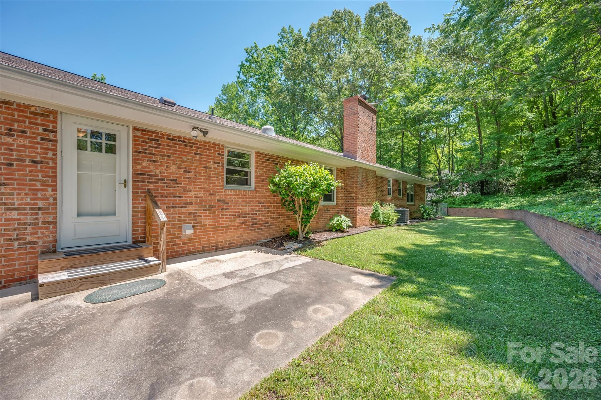 113 Chestnut Street Landrum, SC 29356 - Photo 34 of 41 Gallery Image 34