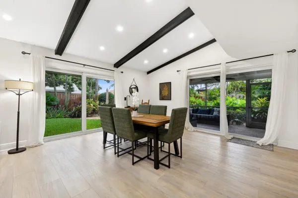 $5,250 | 556 Southwest 24th Avenue, Boynton Beach, FL 33435