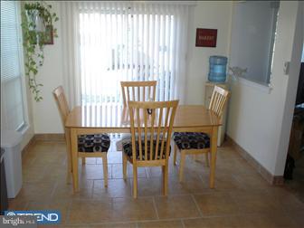 116 Crossing Way Lindenwold, NJ 08021 - Photo 4 of 6 Kitchen