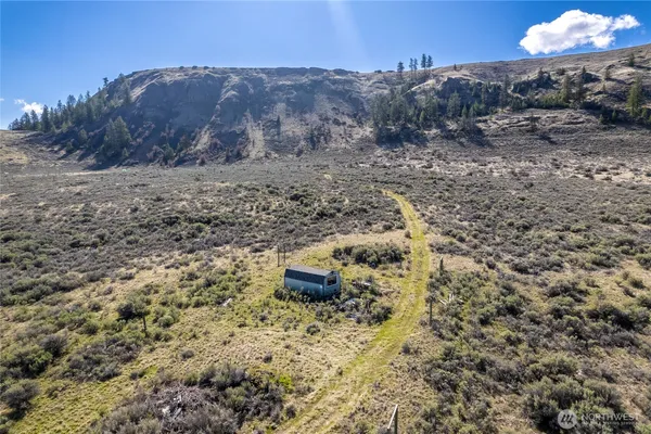 $617,500 | 44621 Highway 174 North, Grand Coulee, WA 99133