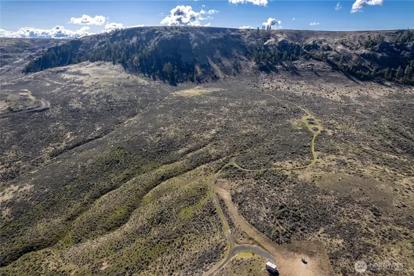 $617,500 | 44621 Highway 174 North, Grand Coulee, WA 99133