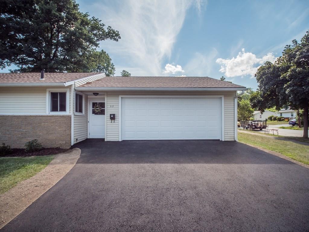 57 Blue Bell Road Worcester, MA 01606 - Photo 4 of 30 Gallery Image 4