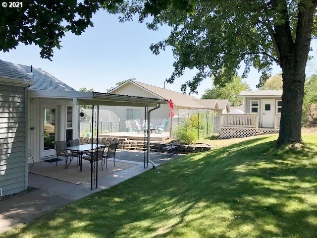 516 Southeast 16th Street Pendleton, OR 97801 - Photo 2 of 30 Gallery Image 2