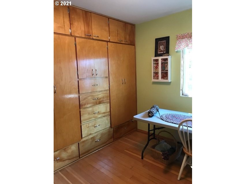 516 Southeast 16th Street Pendleton, OR 97801 - Photo 21 of 30 Gallery Image 21