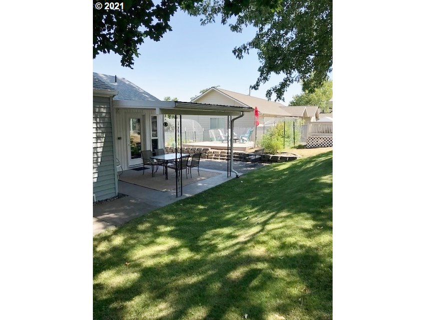 516 Southeast 16th Street Pendleton, OR 97801 - Photo 23 of 30 Gallery Image 23