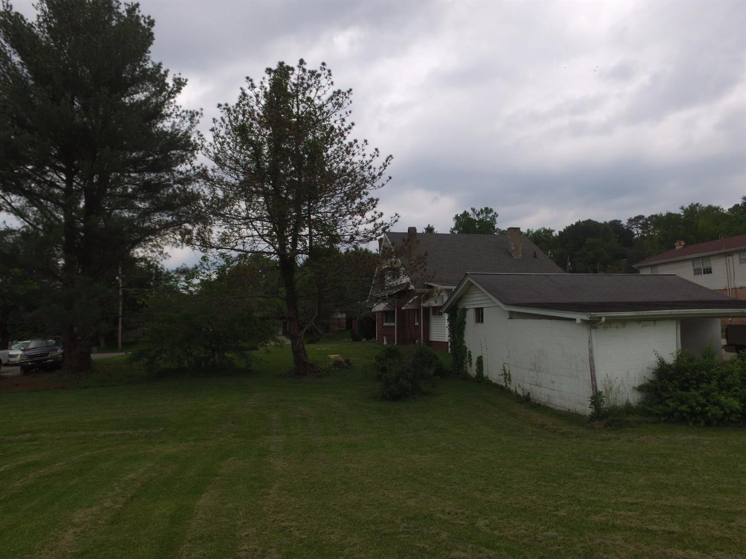 813 East Engineer Street Corbin, KY 40701 - Photo 4 of 6 Photo 4